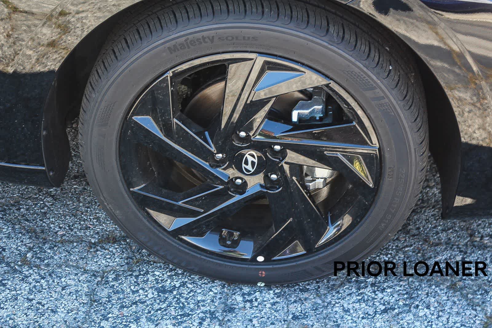 Certified 2026 Hyundai Elantra Sport FWD image 12