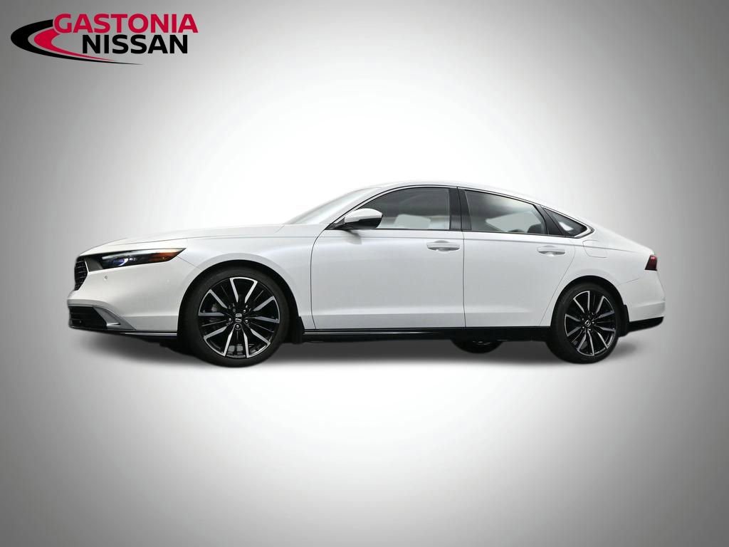 Used 2024 Honda Accord Touring image 34