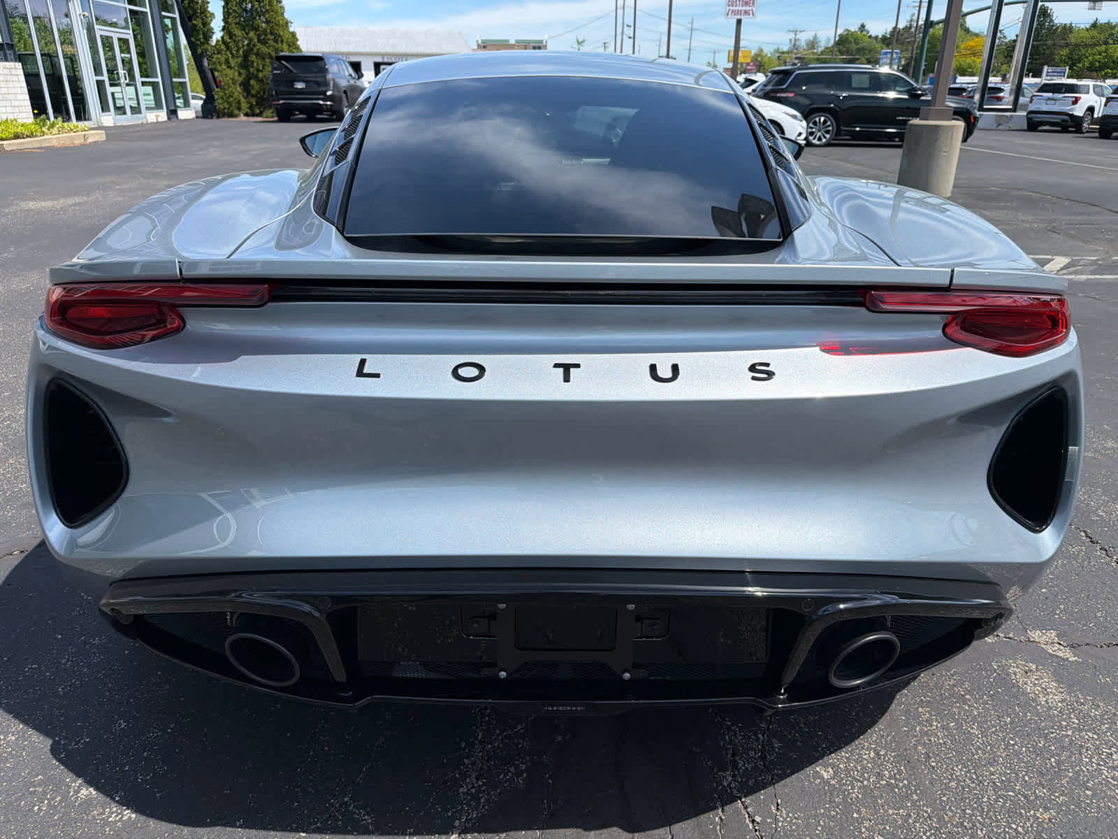New 2025 Lotus Emira RWD image 42