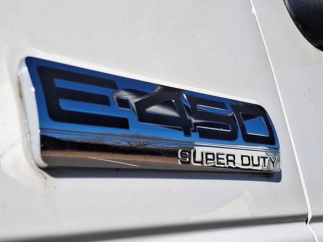 Used 2024 Ford E-450 and Econoline 450 Super Duty w/ Driver's Safety Package image 29
