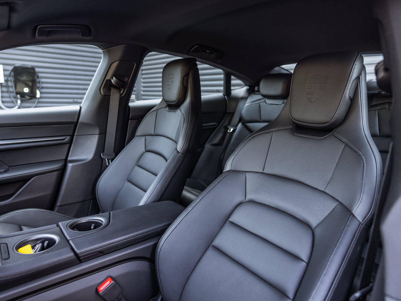 Certified 2025 Porsche Taycan AWD/4WD image 5