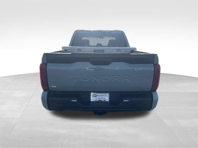 Used 2024 Toyota Tundra SR5 w/ SR5 Convenience Package RWD image 4
