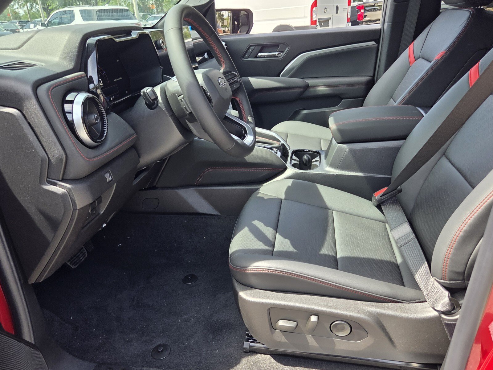 New 2026 Chevrolet Colorado Z71 w/ Technology Package AWD/4WD image 14