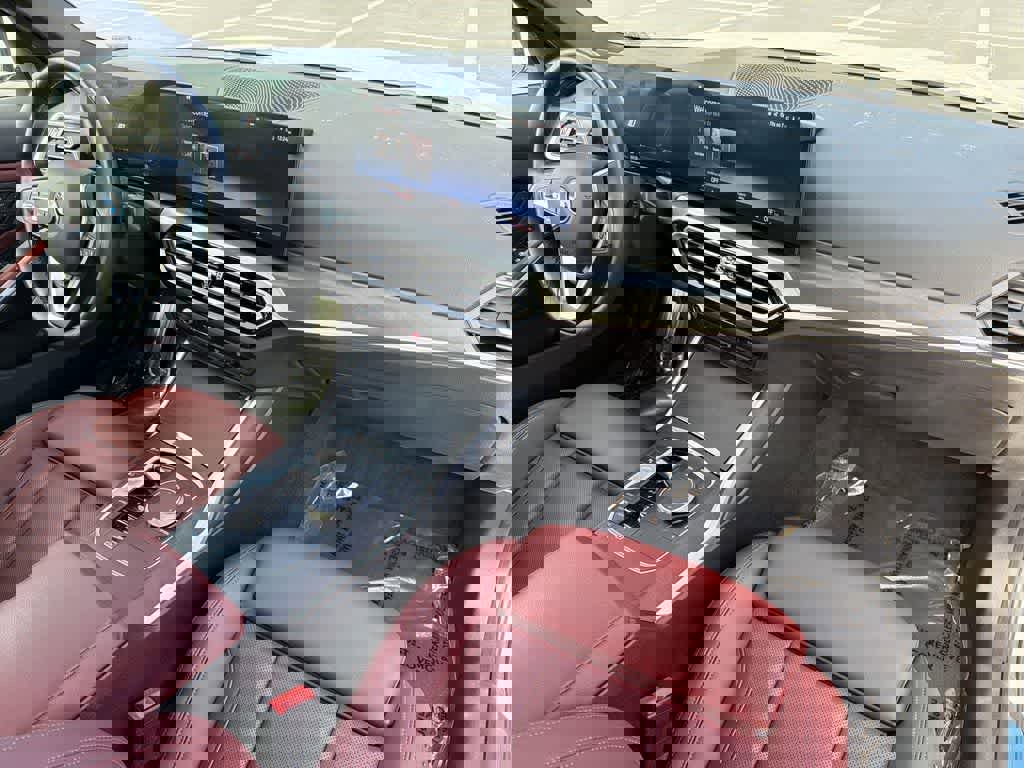 Used 2023 BMW 330e 330e image 43