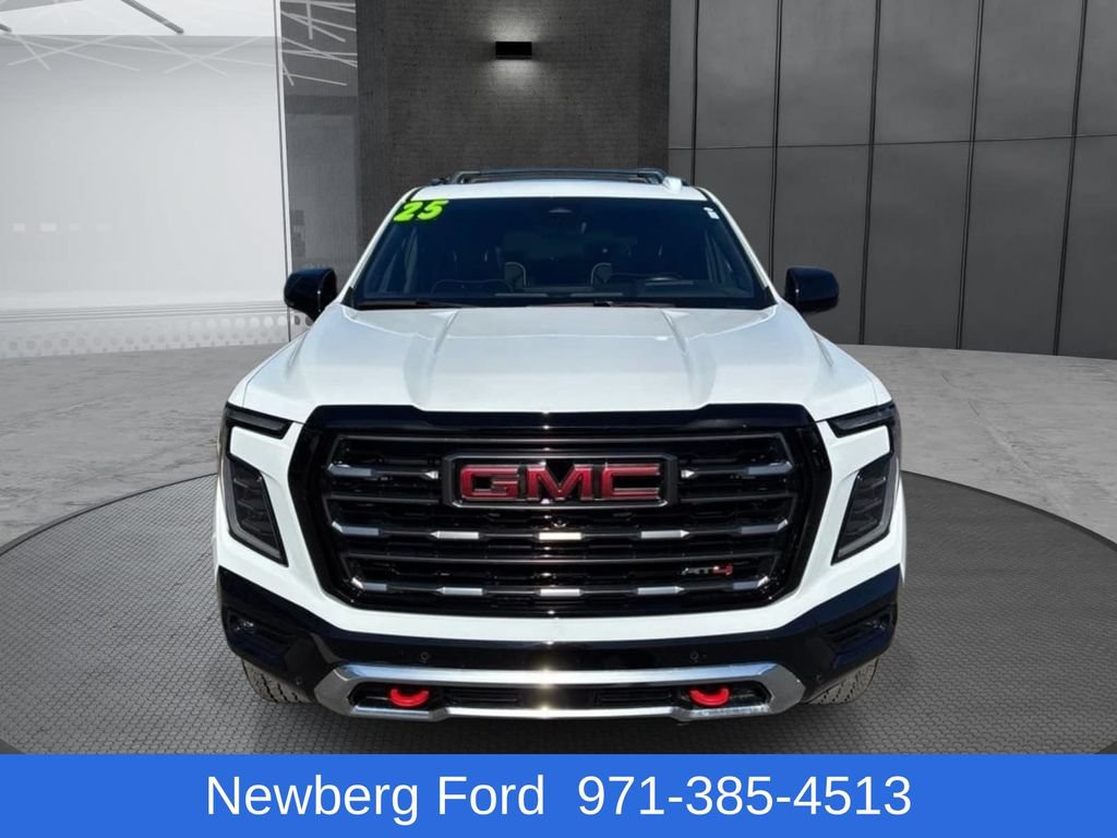 Used 2025 GMC Yukon XL AT4 Ultimate w/ LPO, AT4 Appearance Package AWD/4WD image 2