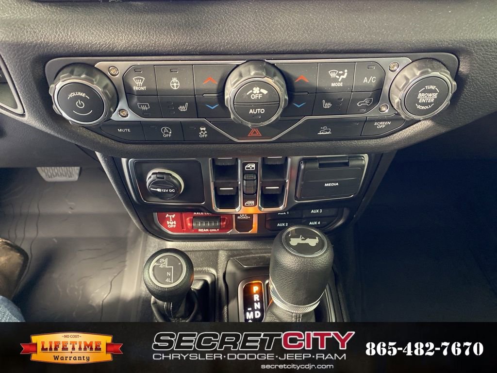 New 2026 Jeep Wrangler Unlimited Sport image 25