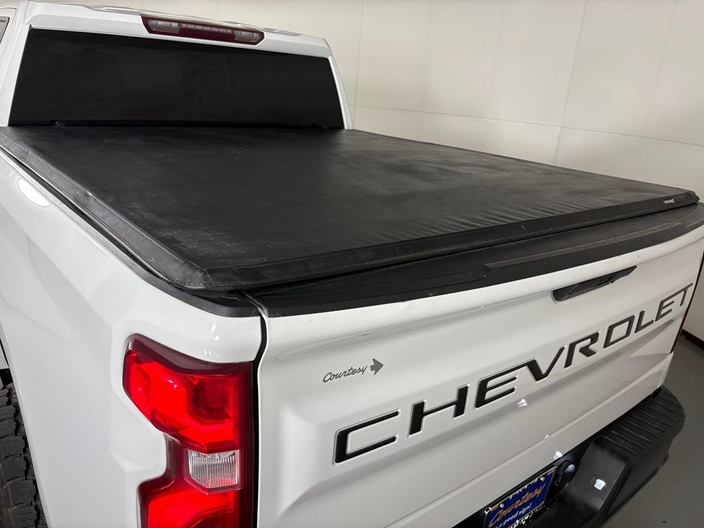 Used 2022 Chevrolet Silverado 1500 LT Trail Boss AWD/4WD image 39