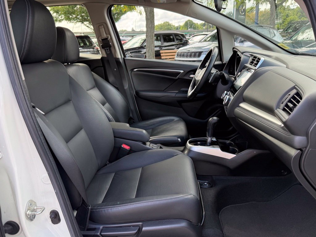 Used 2017 Honda Fit EX-L image 29