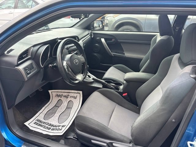 Used 2014 Scion tC FWD image 15