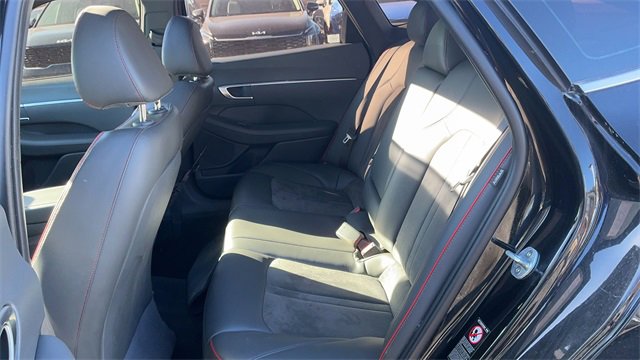 Used 2021 Hyundai Sonata SEL Plus w/ Tech Package image 12