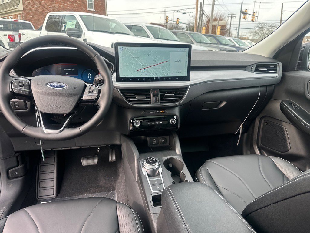 New 2026 Ford Escape SE w/ PHEV Premium Package image 36