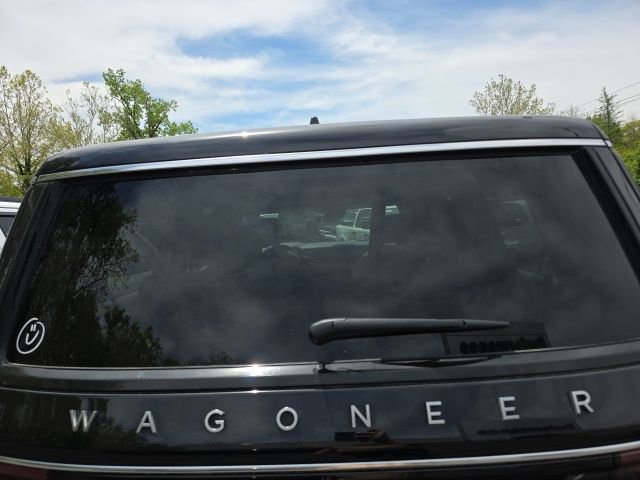 Used 2024 Jeep Wagoneer Series II w/ Convenience Group I AWD/4WD image 19