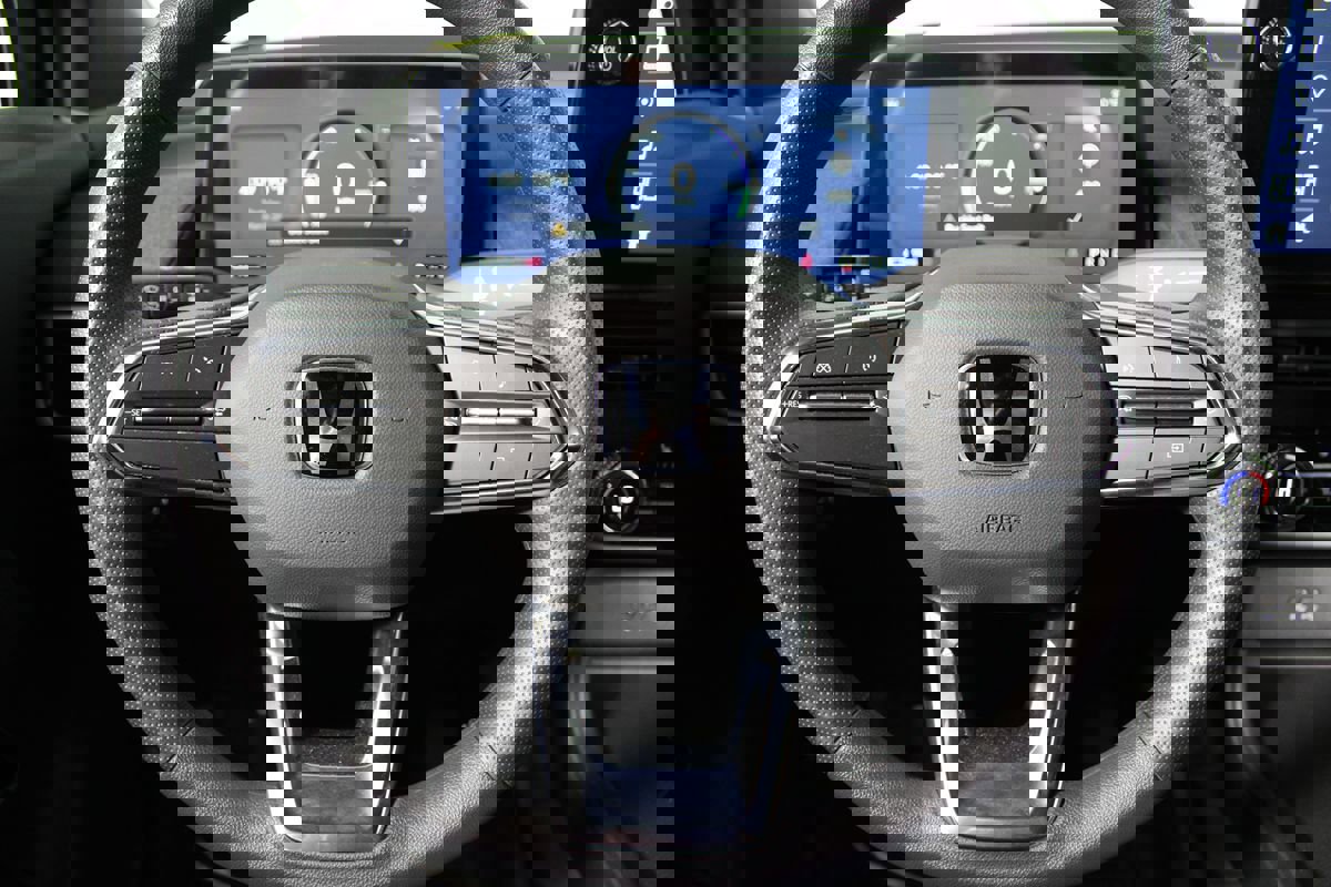 Used 2024 Honda Prologue EX image 13