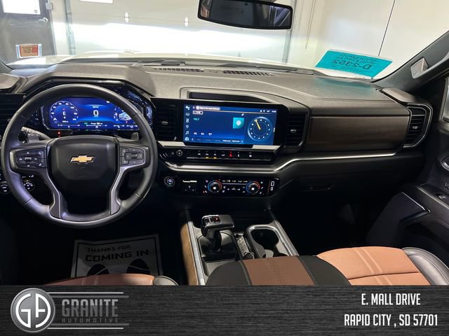 Used 2023 Chevrolet Silverado 1500 High Country image 12