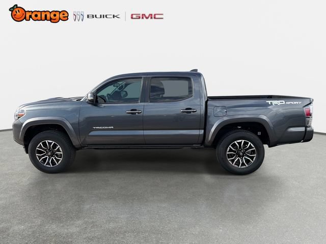 Used 2022 Toyota Tacoma TRD Sport w/ Technology Package RWD image 6