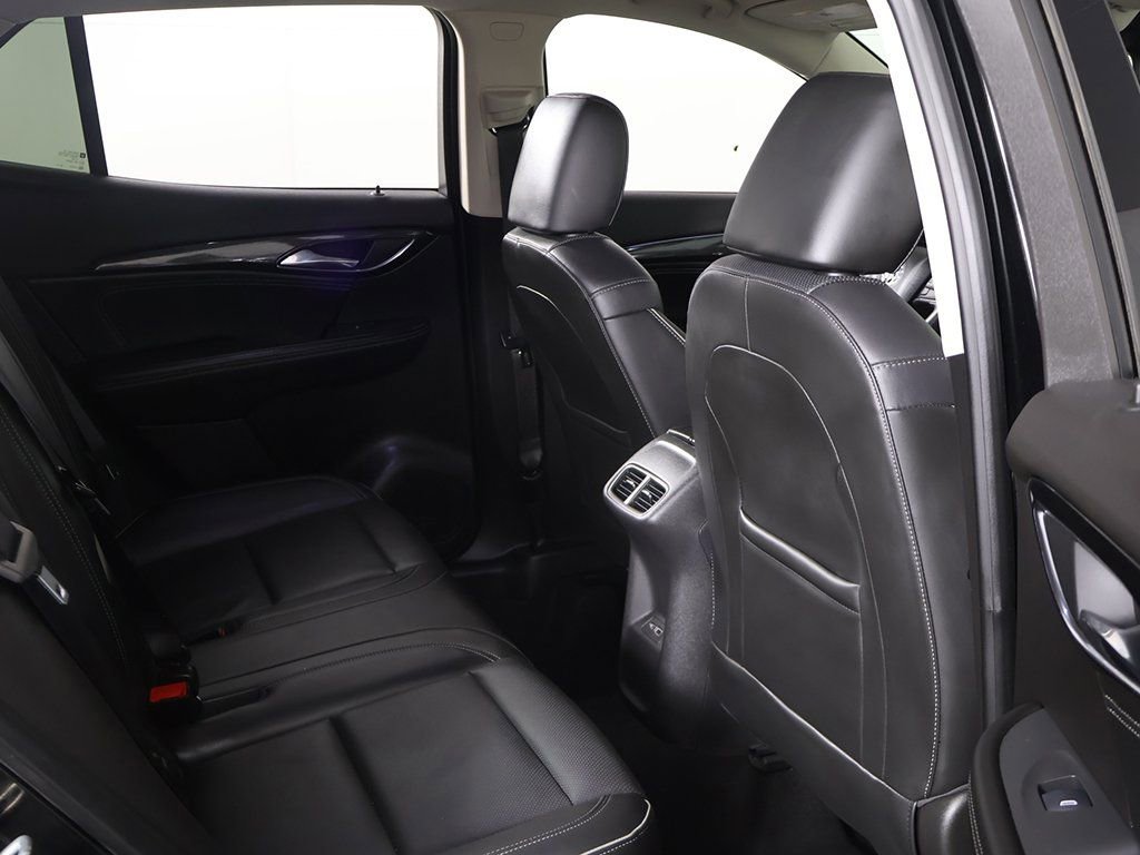 Used 2023 Buick Envision Essence AWD/4WD image 28