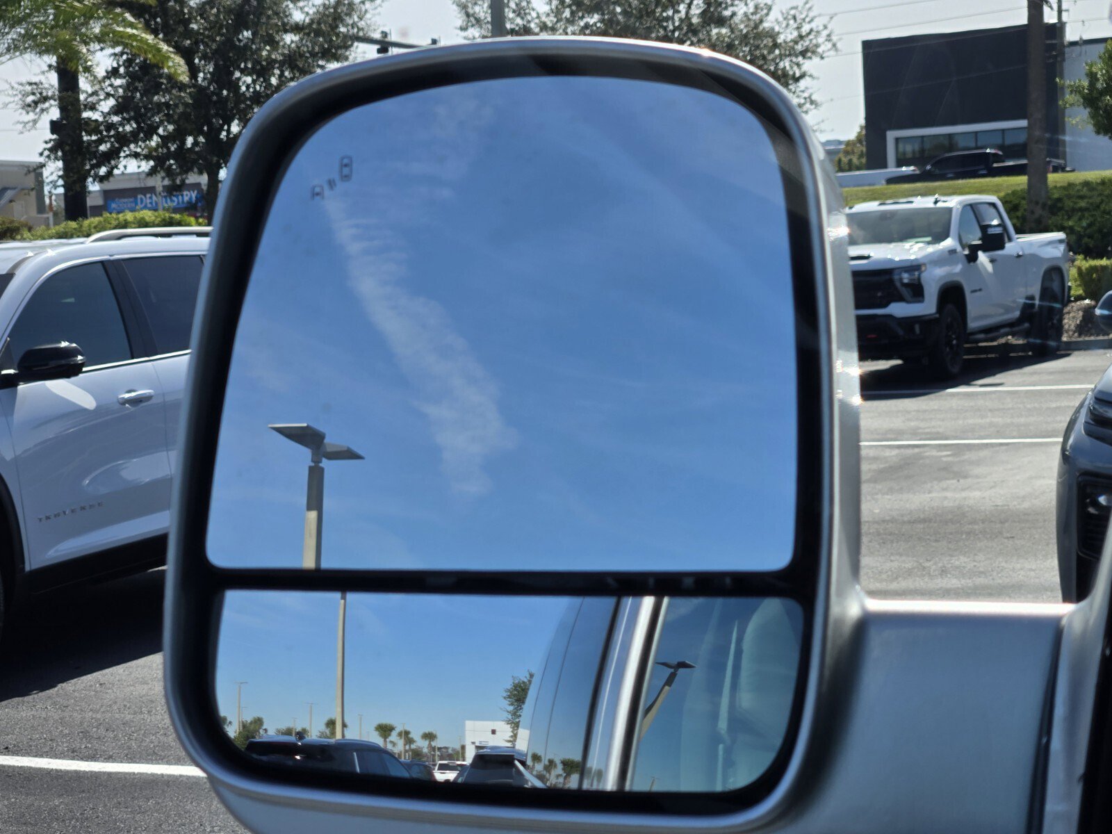 New 2025 Chevrolet Express 2500 Extended image 20