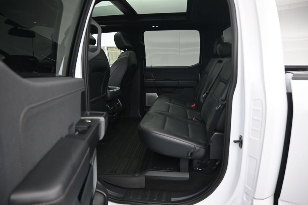 Used 2022 Ford F150 Raptor w/ Equipment Group 801A High AWD/4WD image 21