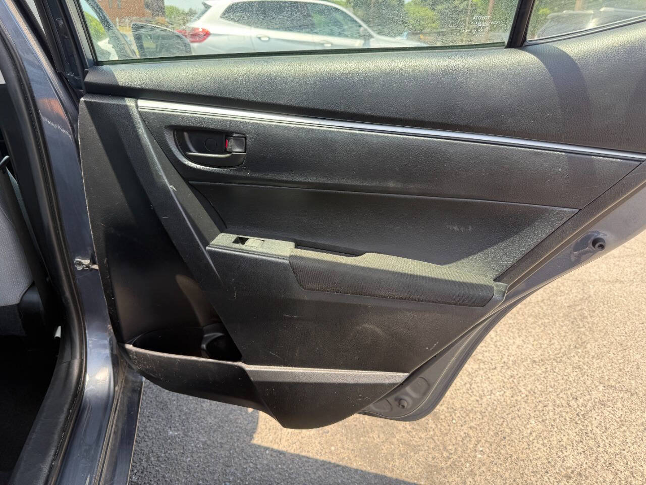 Used 2016 Toyota Corolla L FWD image 26