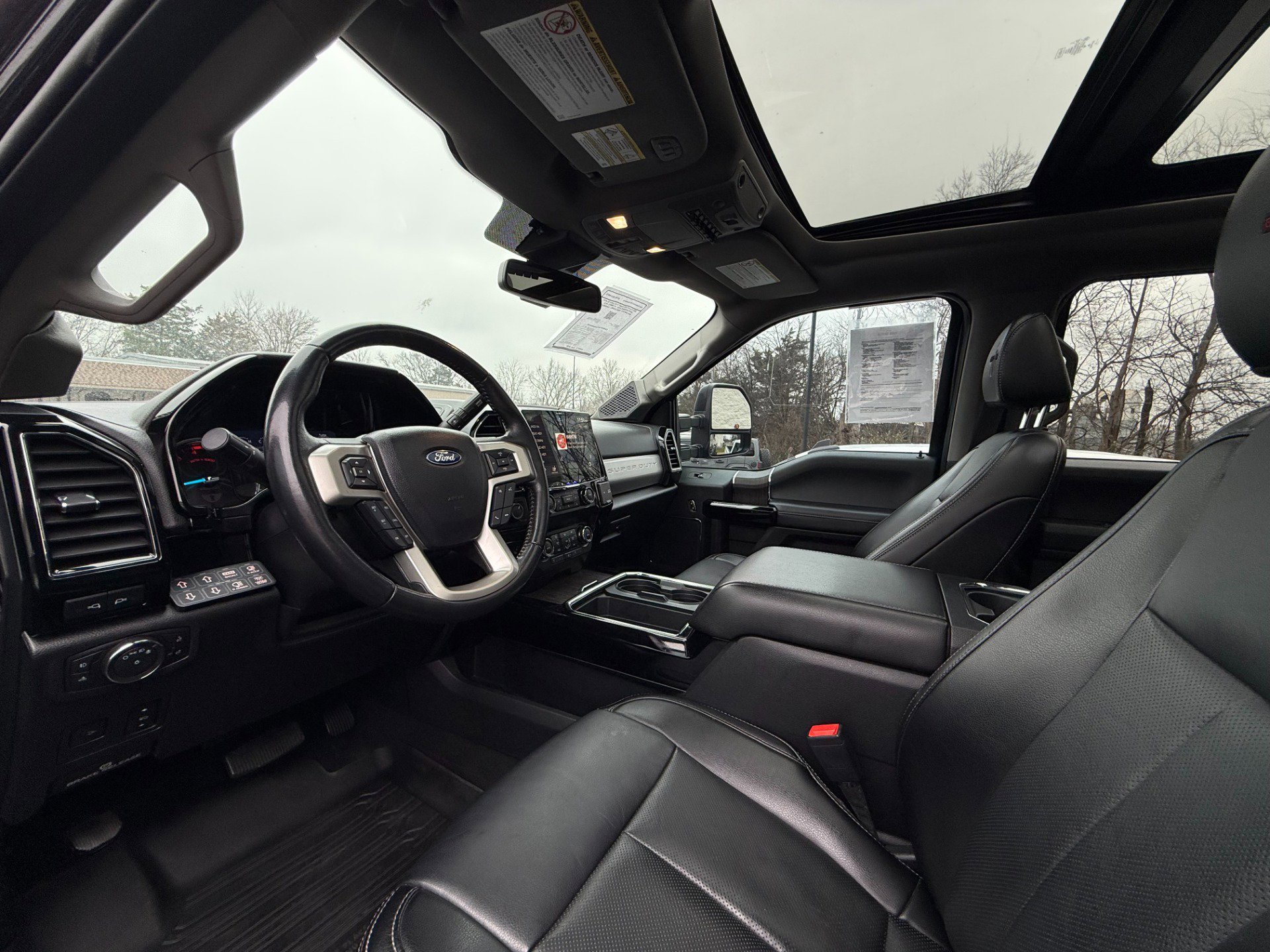 Used 2021 Ford F250 Lariat image 45