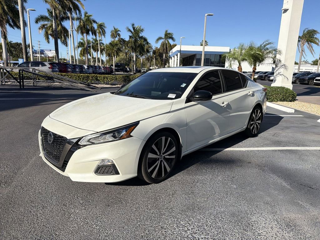 Used 2021 Nissan Altima 2.0 SR image 4