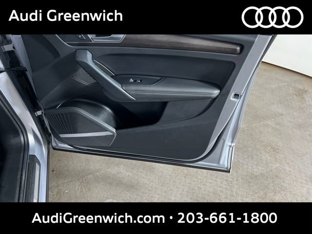 Used 2023 Audi Q5 2.0T Premium Plus w/ Premium Plus Package AWD/4WD image 11