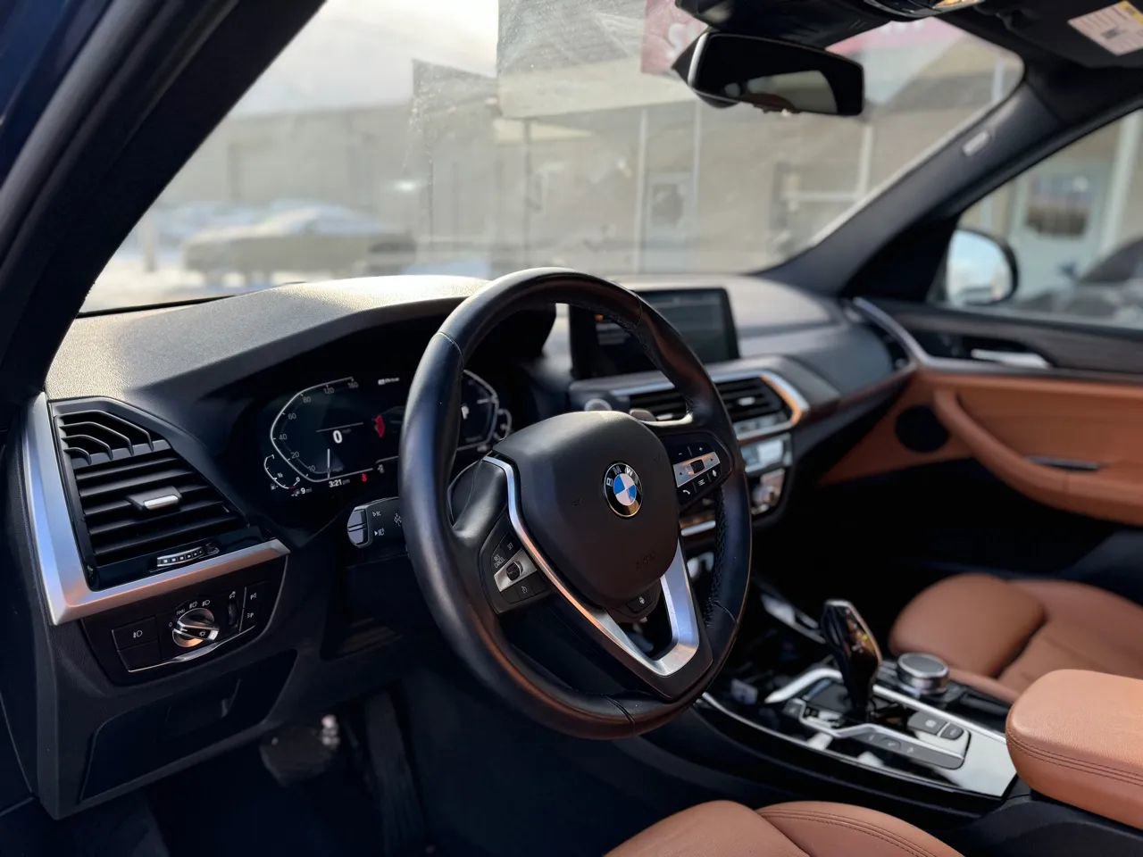 Used 2021 BMW X3 xDrive30e w/ Convenience Package image 9