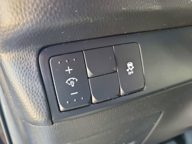 Used 2018 Kia Soul + image 17