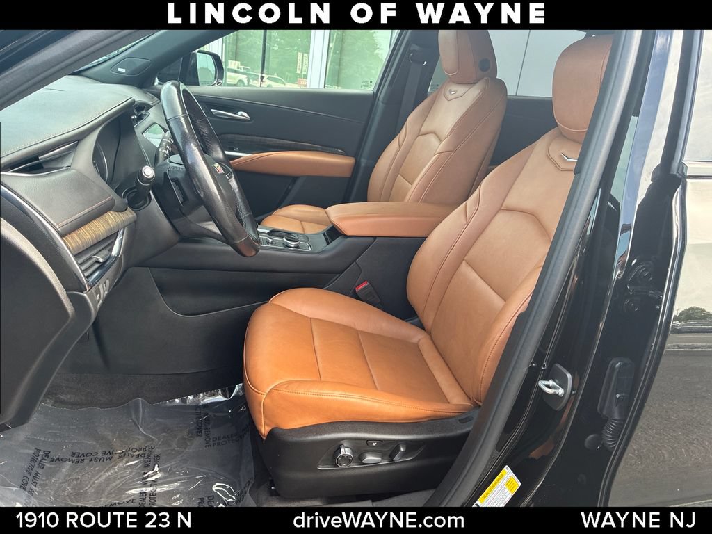 Used 2021 Cadillac XT4 Sport AWD/4WD image 11