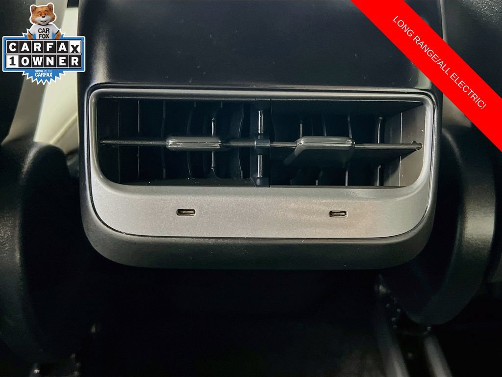 Used 2024 Tesla Model Y Long Range AWD/4WD image 27