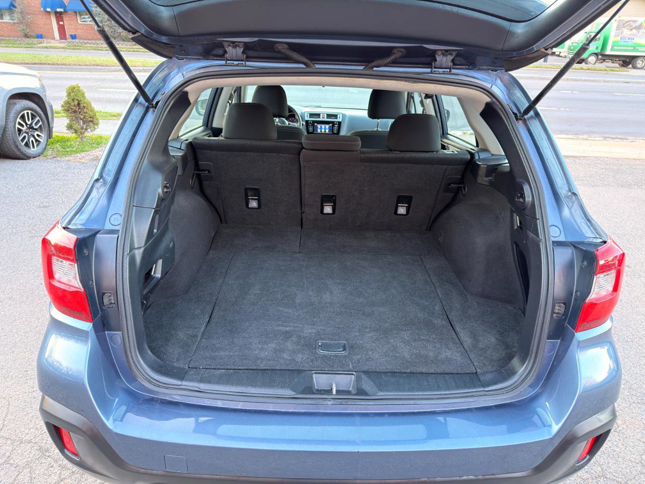 Used 2018 Subaru Outback 2.5i image 13