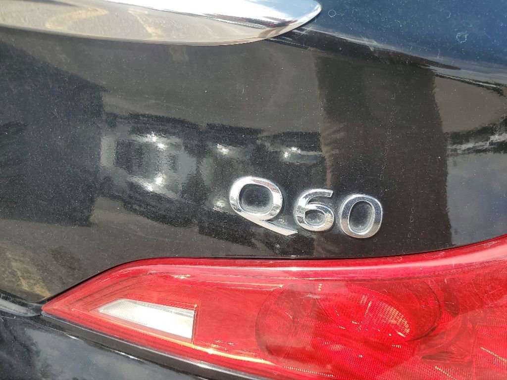 Used 2015 INFINITI Q60 Convertible w/ Premium Package RWD image 7