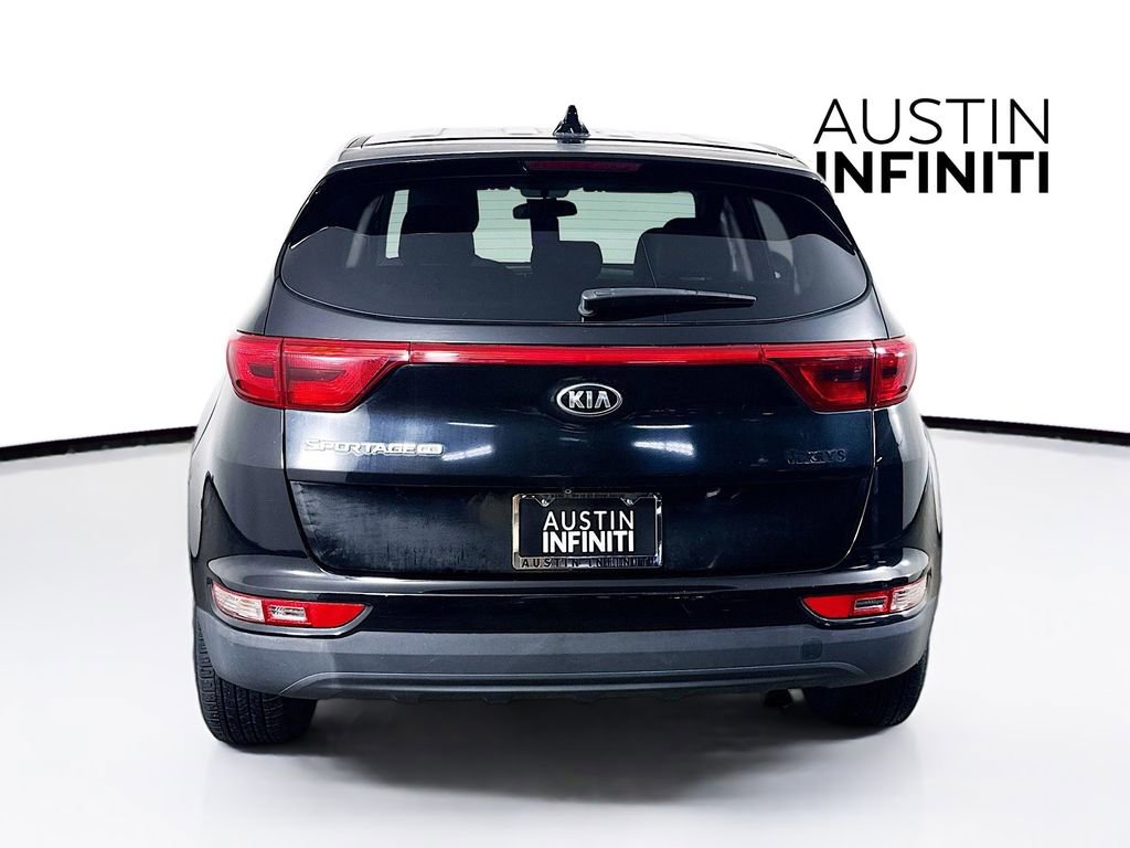 Used 2017 Kia Sportage LX w/ Option Group 012 FWD image 6