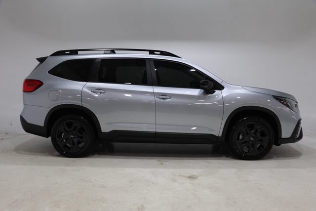 Used 2024 Subaru Ascent Onyx Edition AWD/4WD image 9