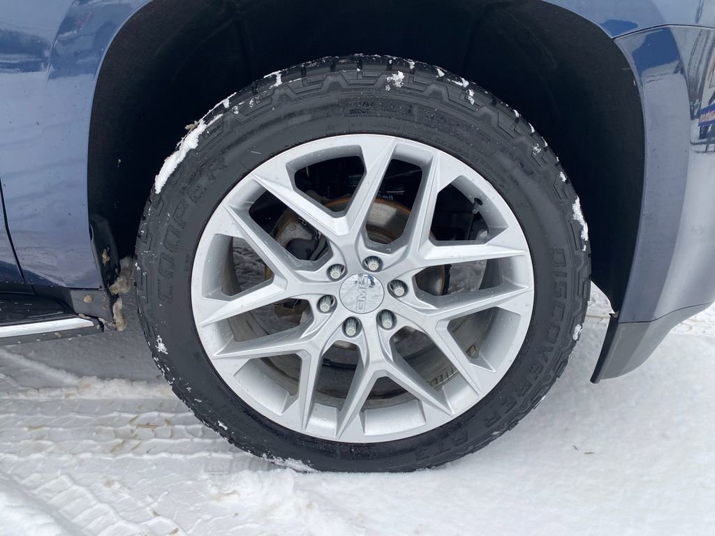 Used 2018 GMC Yukon XL SLT w/ Premium Edition image 36