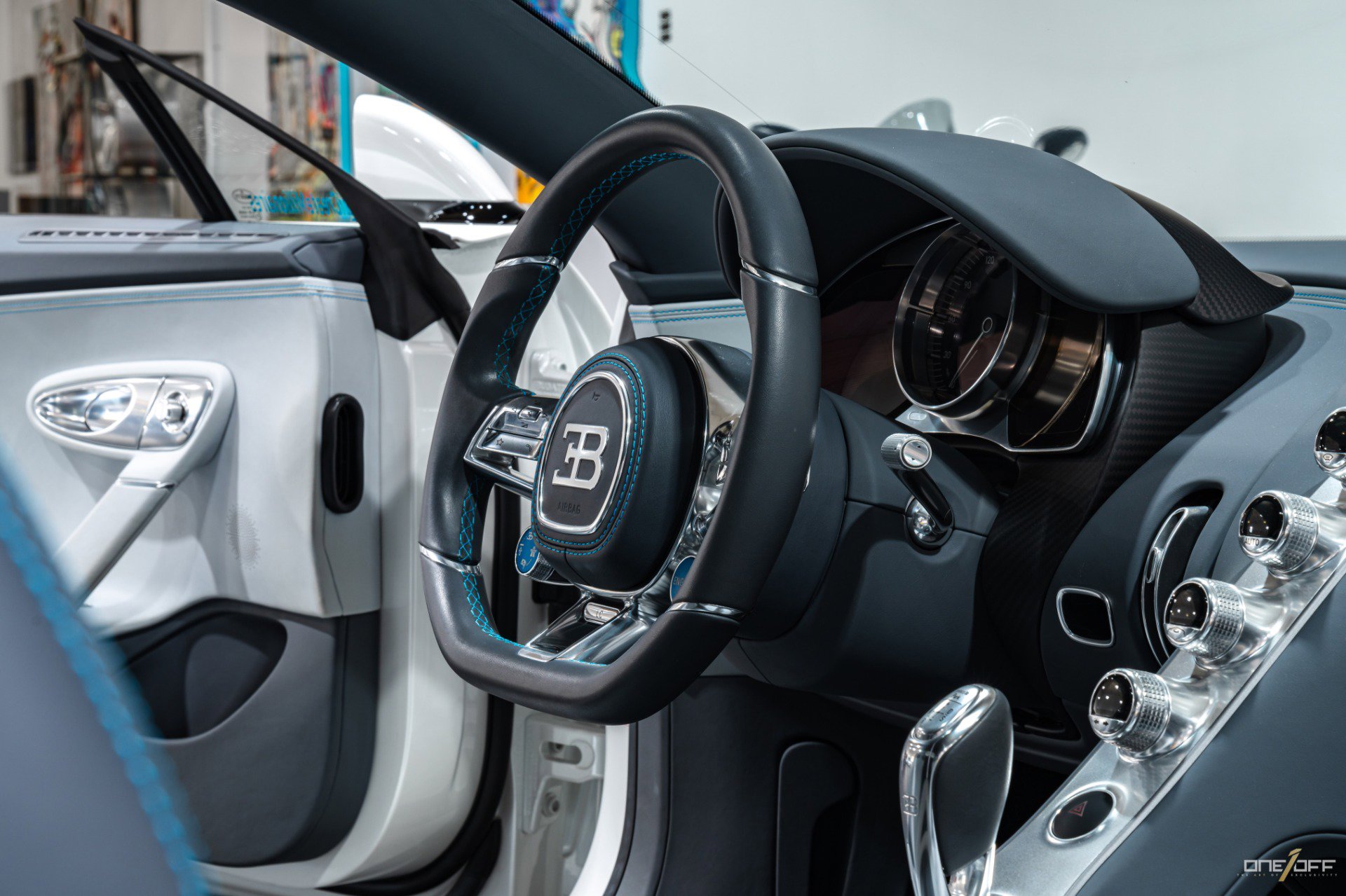 Used 2019 Bugatti Chiron image 13