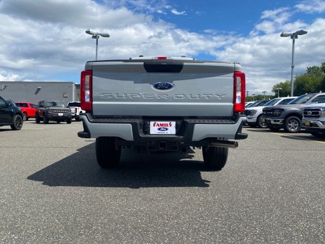 New 2026 Ford F250 XL w/ STX Appearance Package AWD/4WD image 40