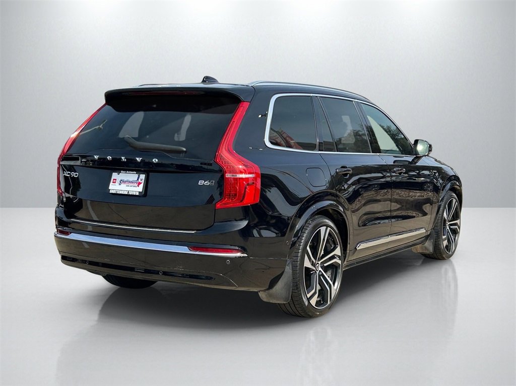 Used 2024 Volvo XC90 B6 Ultimate w/ Lounge Package image 5