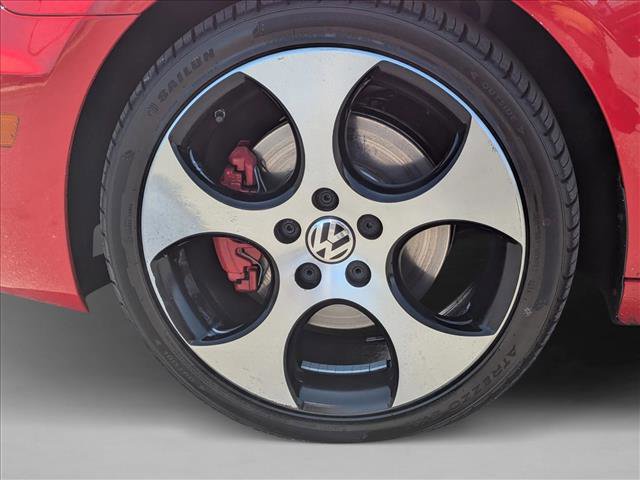 Used 2010 Volkswagen GTI 4-Door FWD image 29