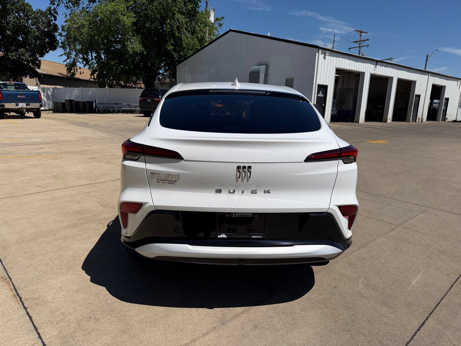 New 2026 Buick Envista Sport Touring w/ Convenience I Package FWD image 9