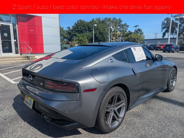 Certified 2025 Nissan Z Sport w/ Floor Mat Package RWD image 4