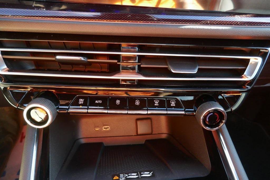 New 2026 Chevrolet Traverse Z71 w/ Enhanced Driving Package image 26