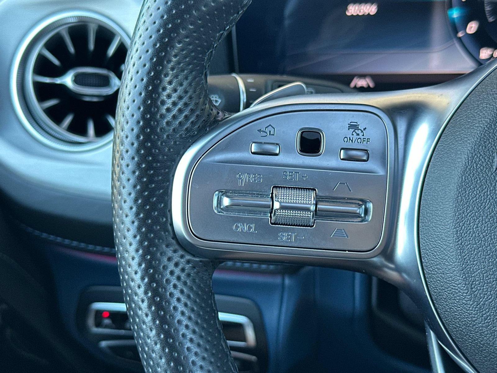 Certified 2021 Mercedes-Benz G 550 image 29