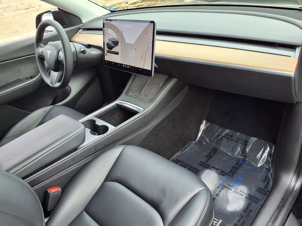 Used 2021 Tesla Model Y 2WD image 29