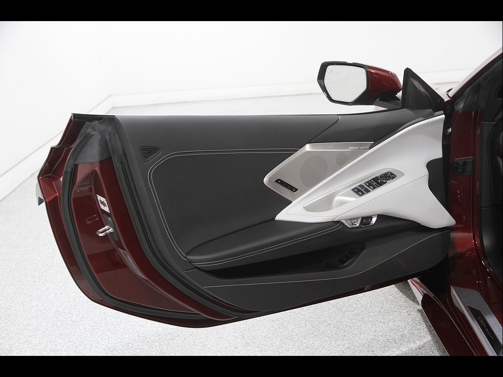 Used 2020 Chevrolet Corvette Stingray Preferred Conv w/ 2LT Preferred Equipment Group RWD image 5