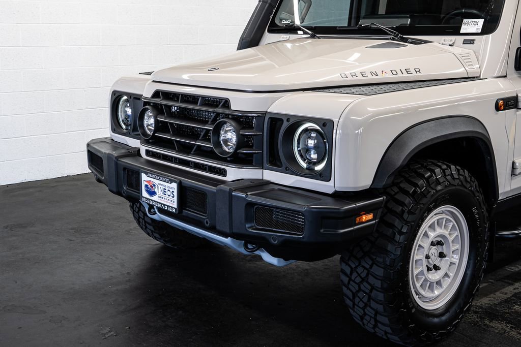 Used 2024 INEOS Grenadier Fieldmaster Edition image 12