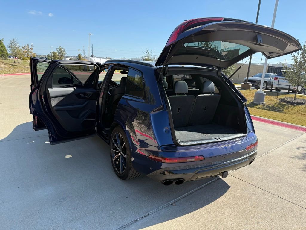 Used 2022 Audi SQ7 Prestige image 26