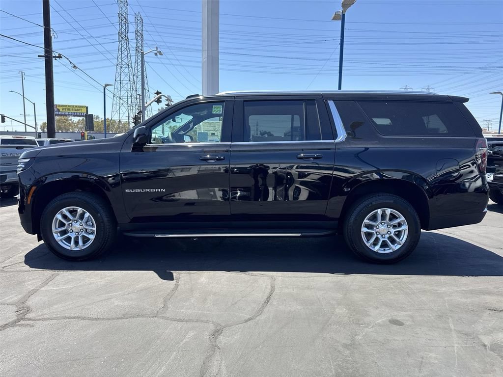 New 2026 Chevrolet Suburban LS RWD image 8
