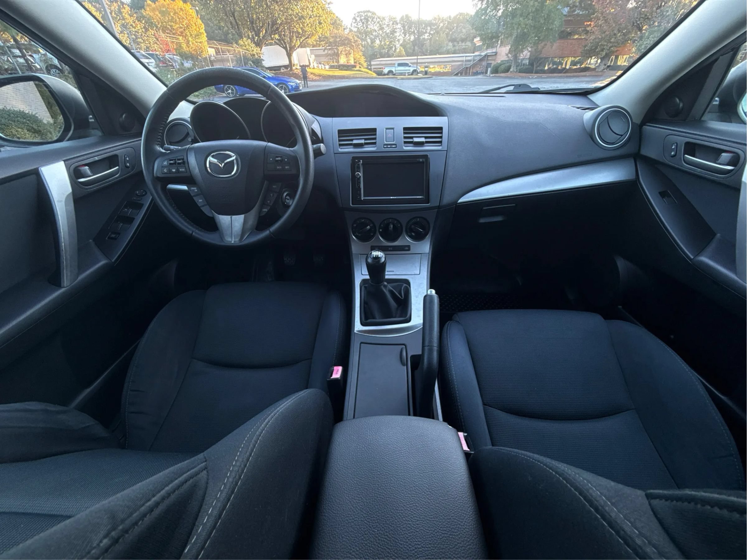 Used 2011 MAZDA MAZDA3 s Sport FWD image 21