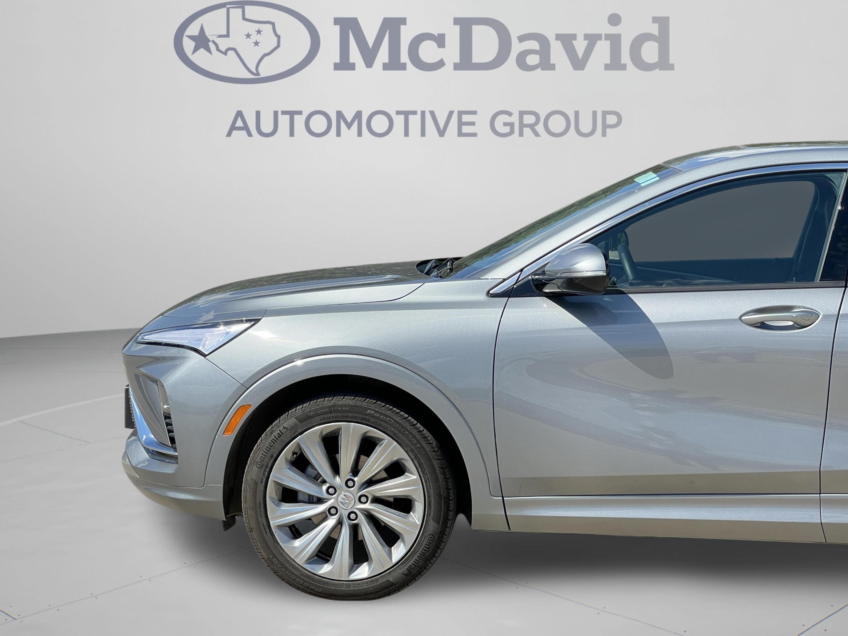 Used 2025 Buick Envista Avenir FWD image 32